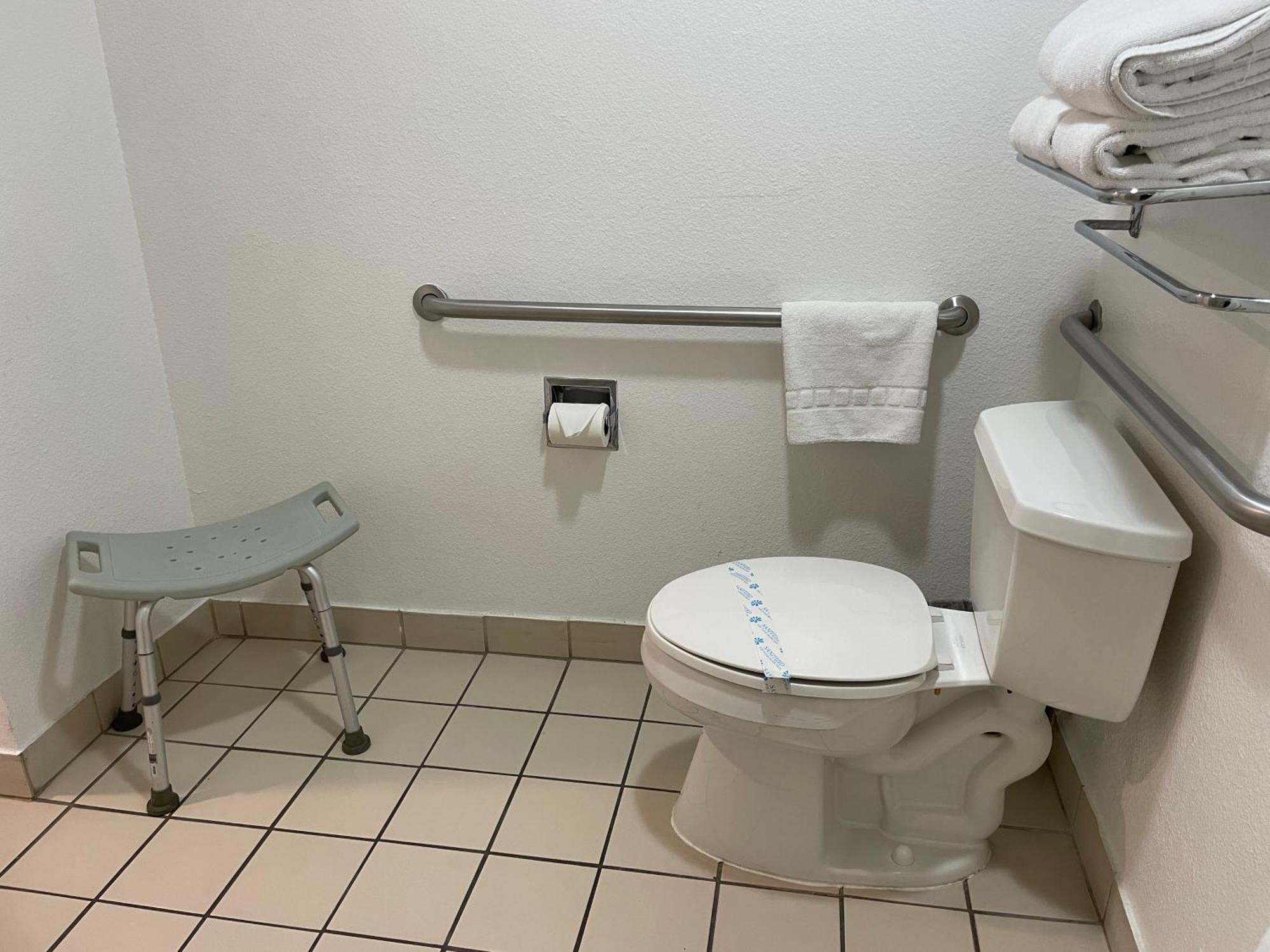 Inn Loma Linda 3*